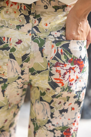36862 Front and Back Pocket Floral Print Pants: Olive / S - The Edit LLC