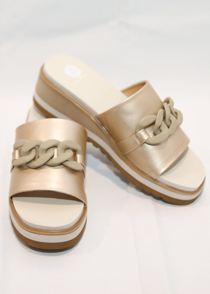 Alora Gold Platform Detail Sandals - The Edit LLC