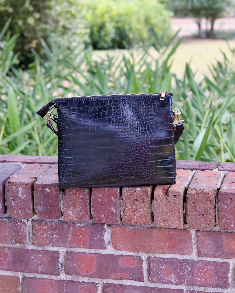 Ariana Crossbody Black EC: Default - The Edit LLC