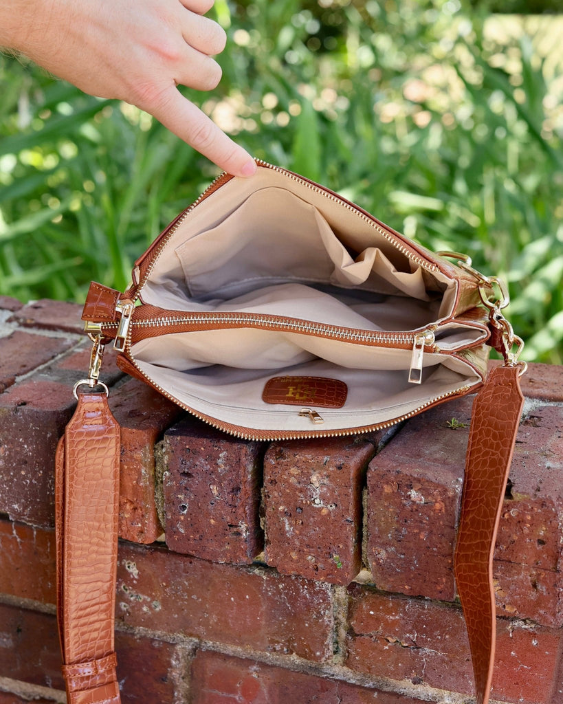 Ariana Crossbody Latte LD: Default - The Edit LLC