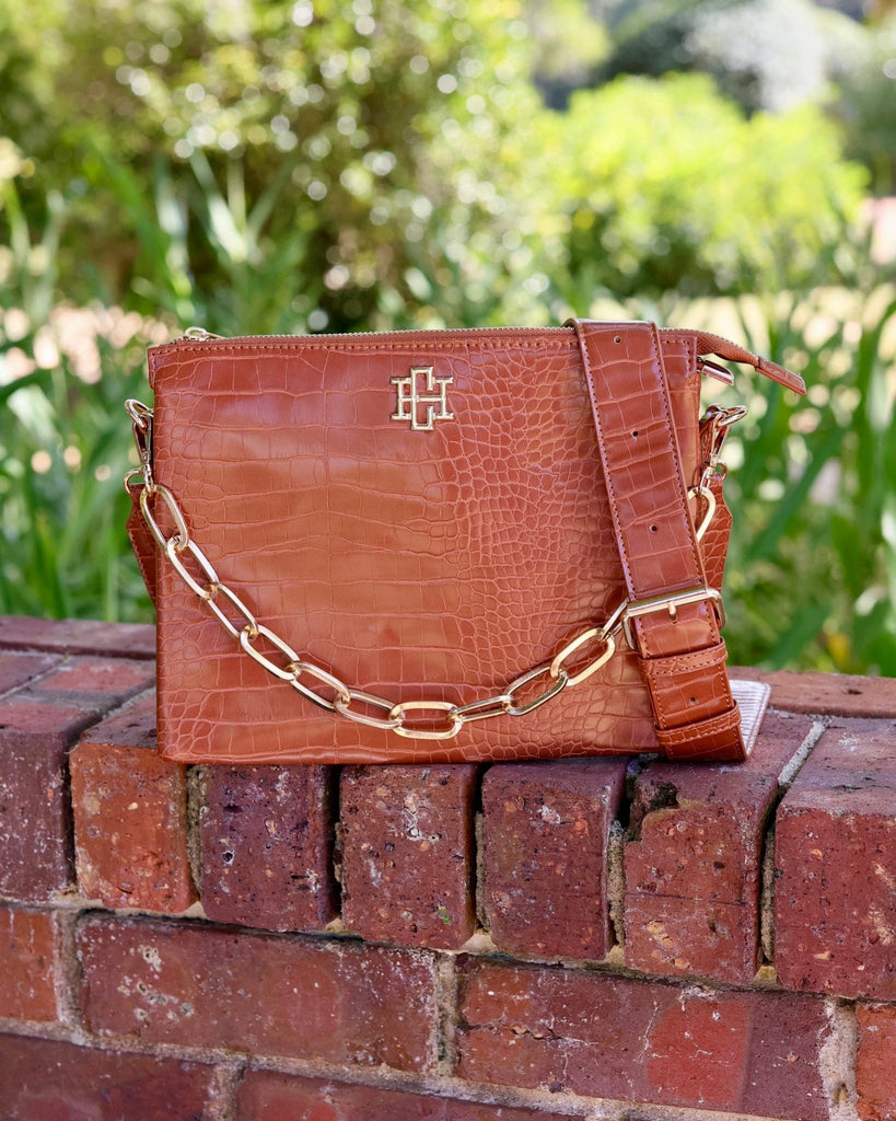 Ariana Crossbody Saddle EC: Default - The Edit LLC