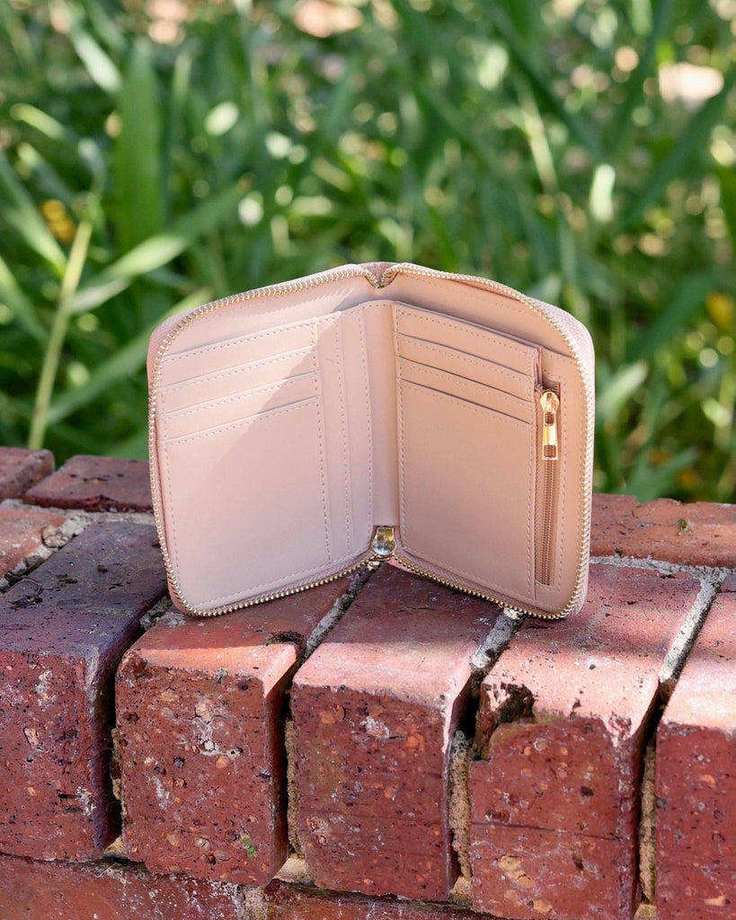 Blakely Wallet Latte EC: Default - The Edit LLC