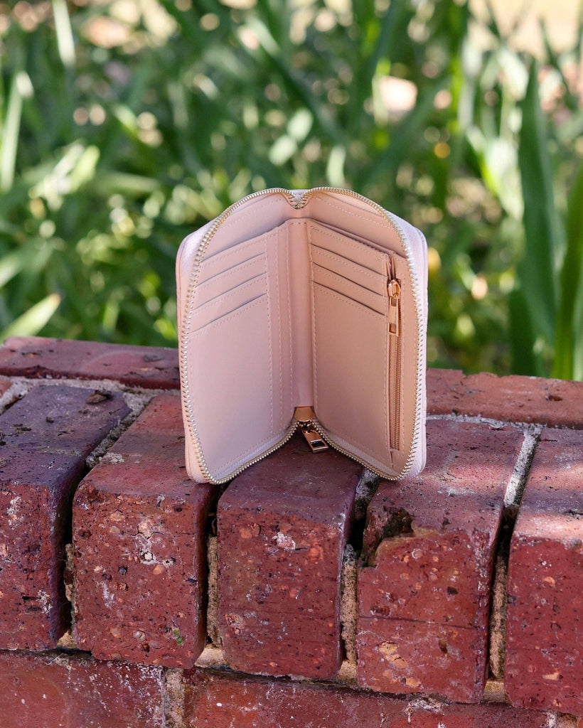 Blakely Wallet Pearl DQ: Default - The Edit LLC