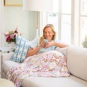 Brooks Avenue Pink Fleece Blanket: One Size - The Edit LLC