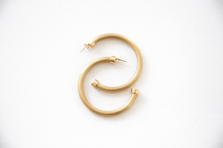 Brushed Gold Hoop Earrings : Medium - The Edit LLC