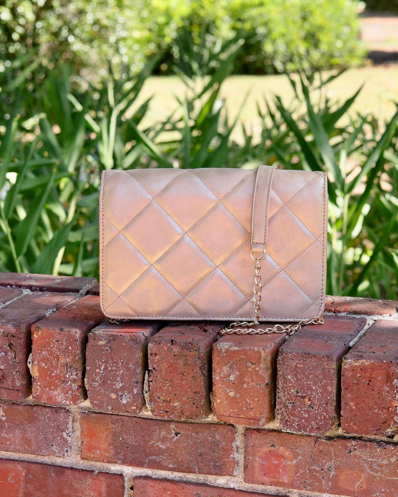 Bryn Clutch/Crossbody Gold Shimmer LD: Default - The Edit LLC