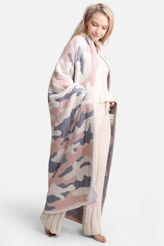 Camouflage Print Luxury Soft Throw Blanket: GREEN / ONE SIZE - The Edit LLC