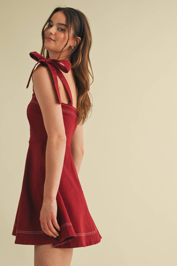 CD18005 - STRAP TIE FLOWY MINI DRESS: Burgundy / S - The Edit LLC
