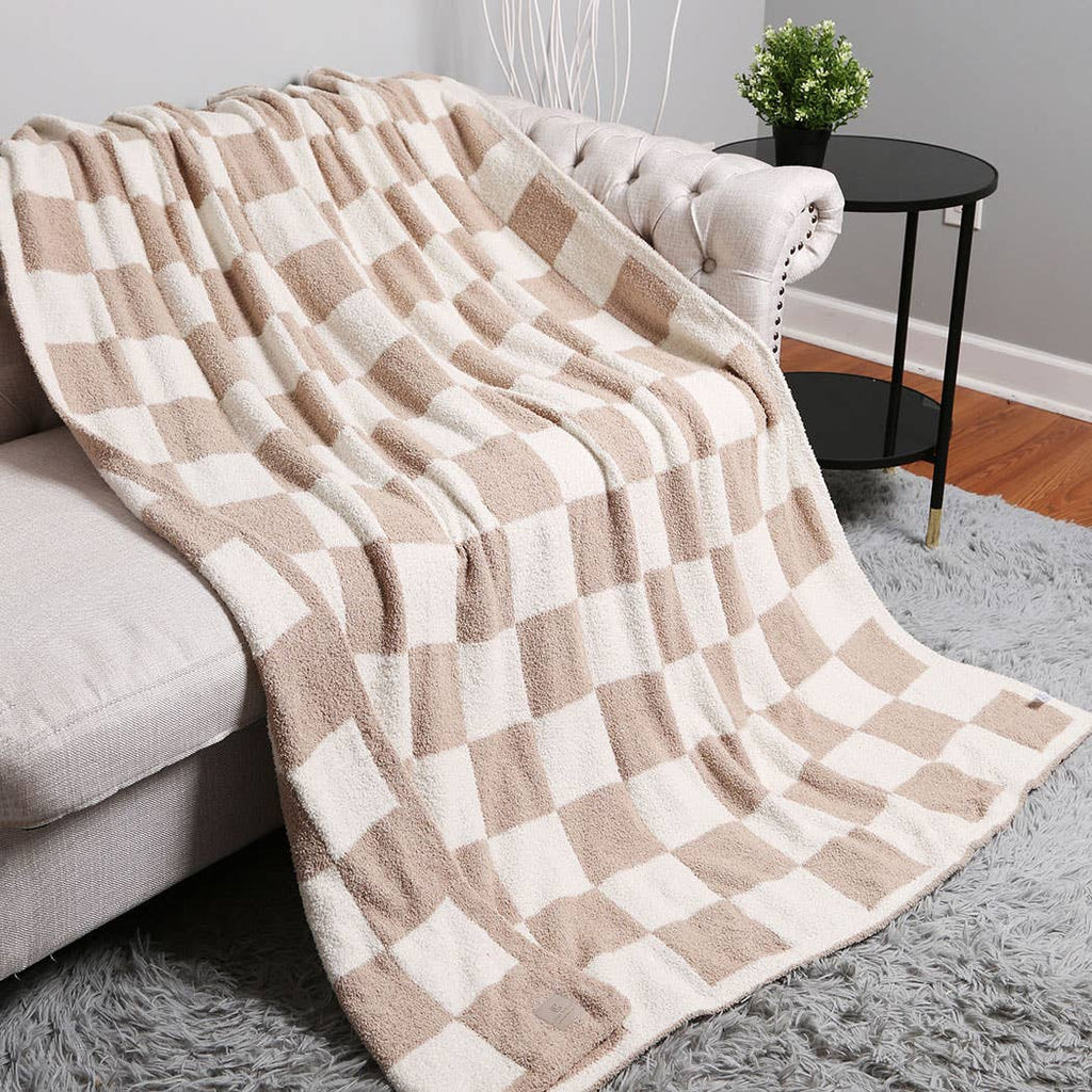 Checkerboard Patterned Throw Blanket: Beige / ONE SIZE - The Edit LLC