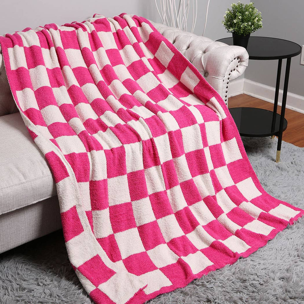 Checkerboard Patterned Throw Blanket: FUCHSIA / ONE SIZE - The Edit LLC