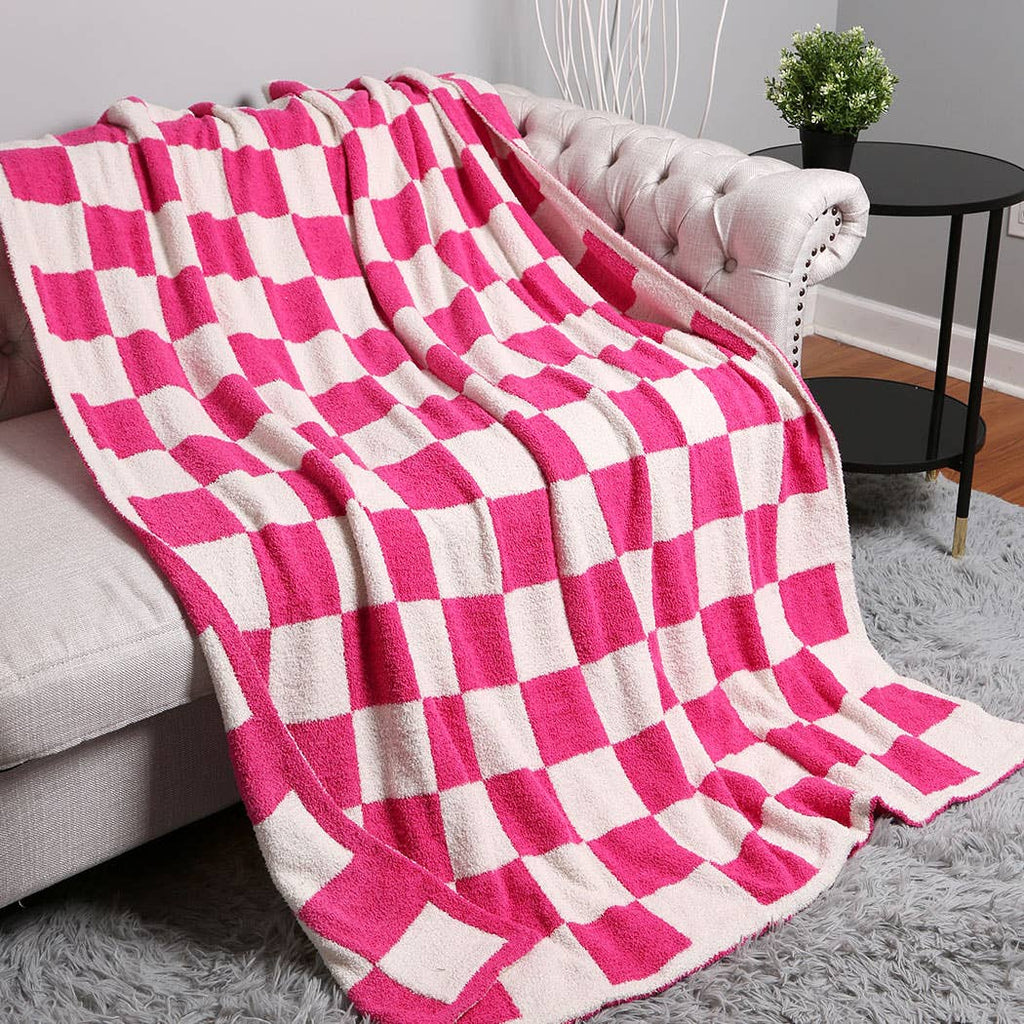 Checkerboard Patterned Throw Blanket: FUCHSIA / ONE SIZE - The Edit LLC