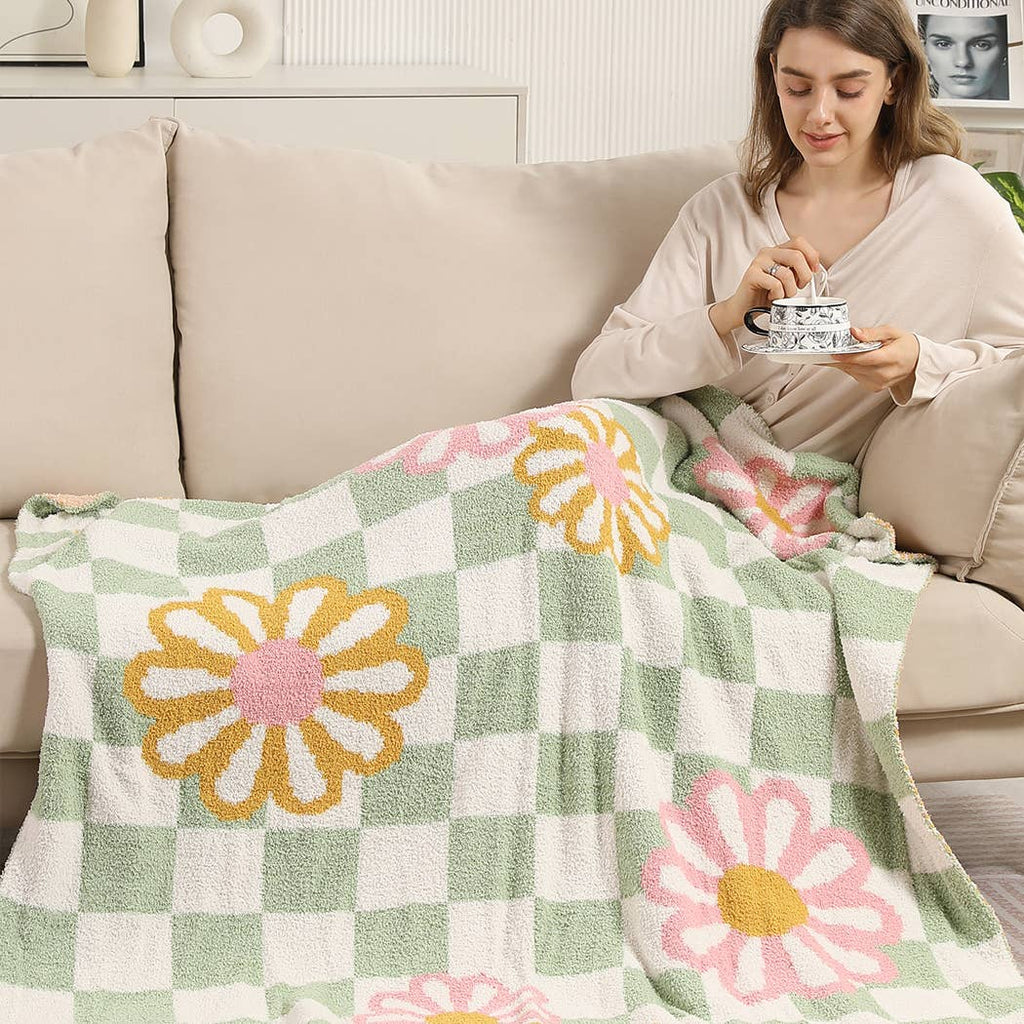 Checkered Floral Print Cozy Soft Throw Blanket : GREEN / ONE SIZE - The Edit LLC