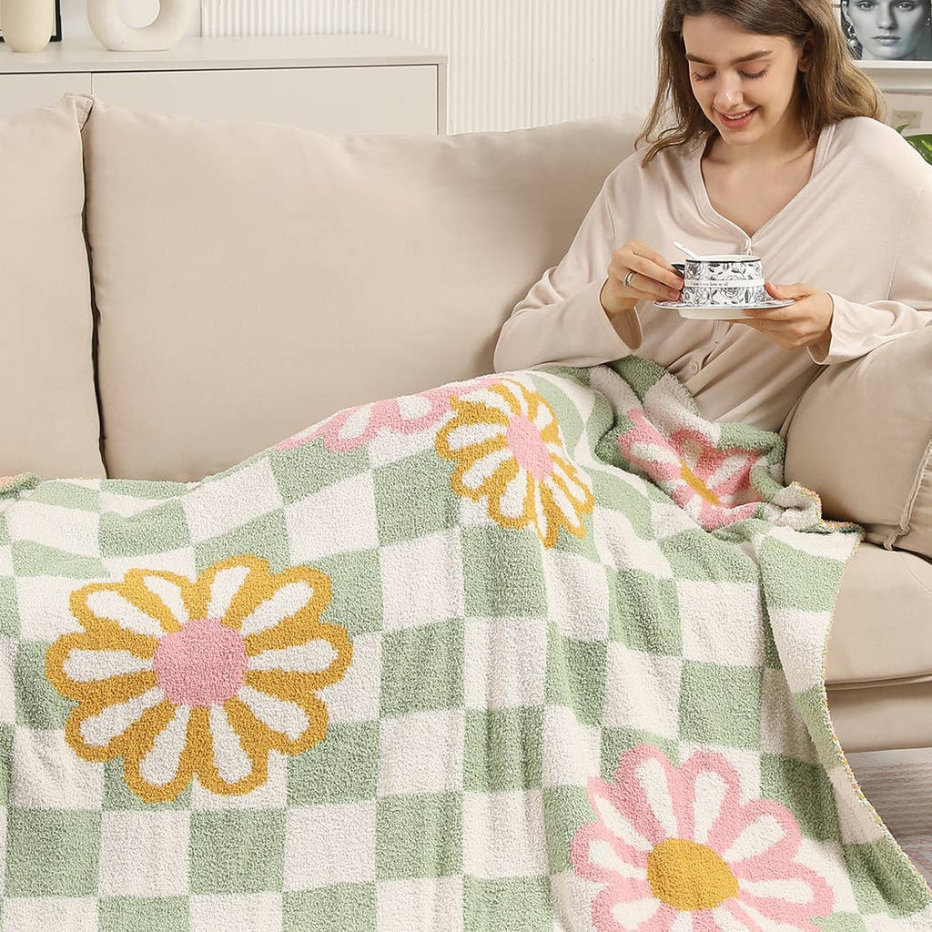 Checkered Floral Print Cozy Soft Throw Blanket : GREEN / ONE SIZE - The Edit LLC