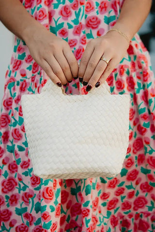 Cream Wholesale Bucket Tote Bag: Cream - The Edit LLC