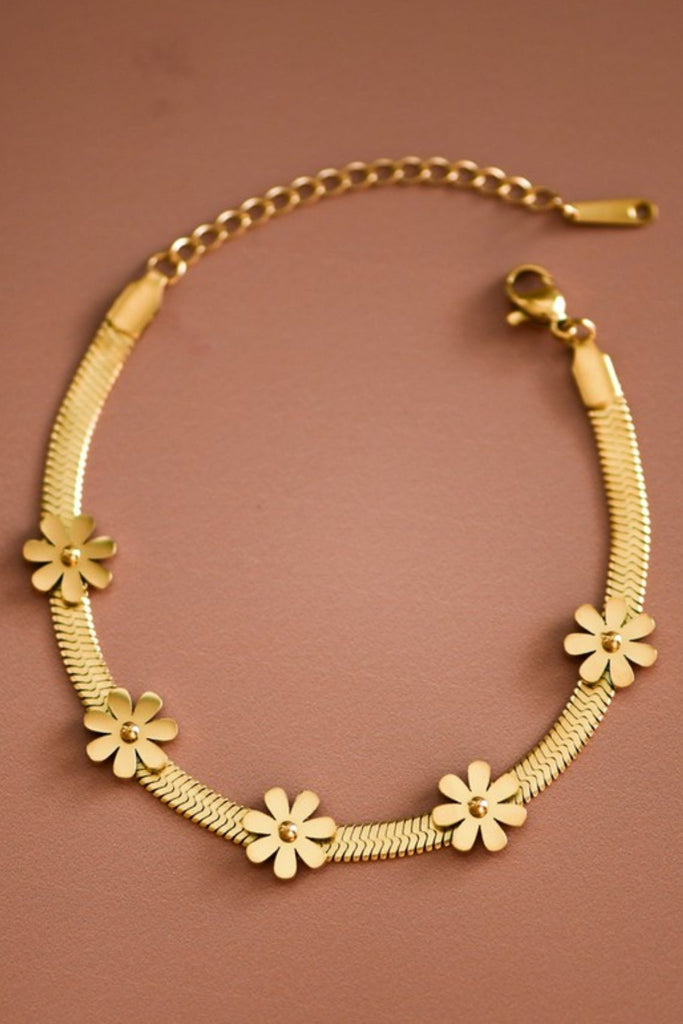 Dainty Flower Bracelet - The Edit LLC