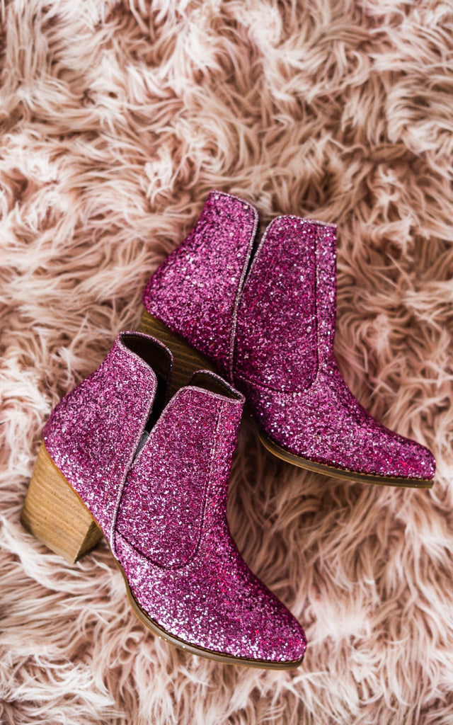 Fiera Booties in Pink - The Edit LLC