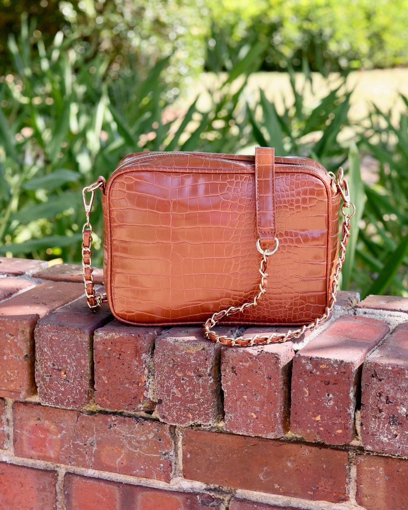 Fiona Crossbody Saddle EC: Default - The Edit LLC