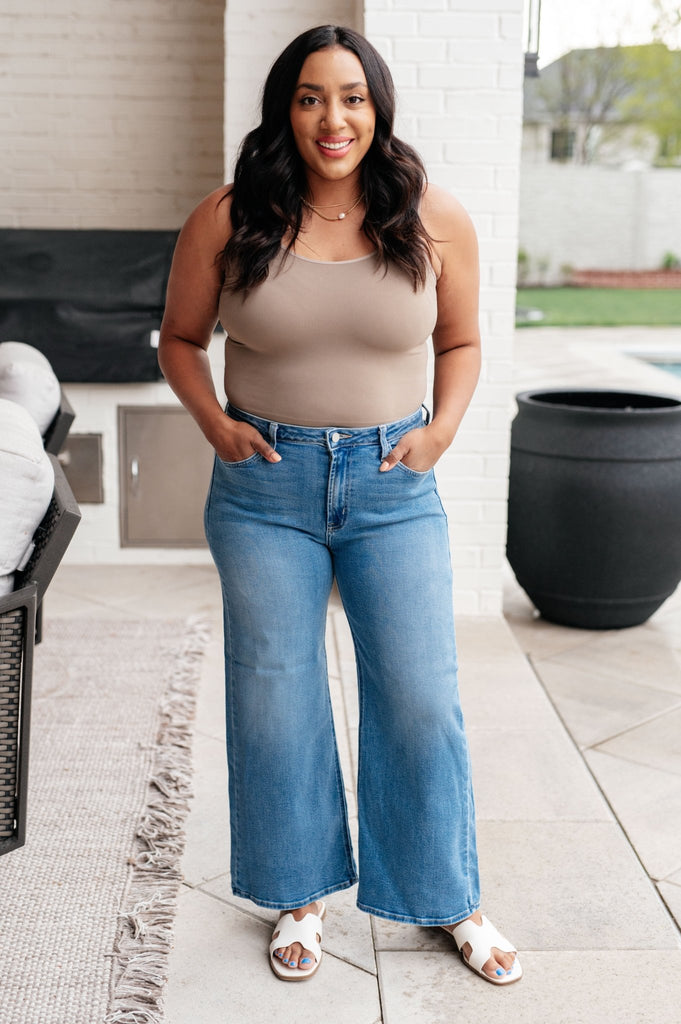 Hayes High Rise Wide Leg Crop Jeans - The Edit LLC