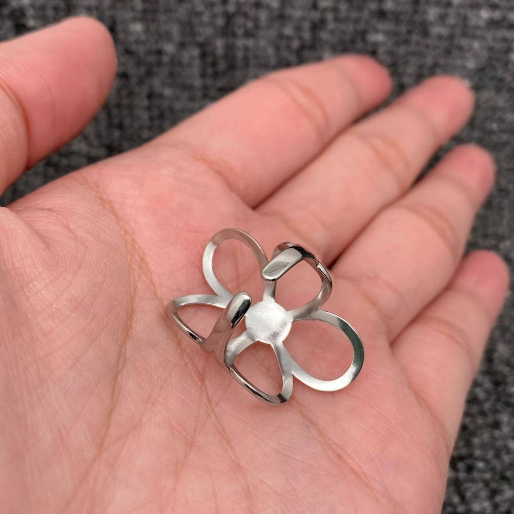 Hollow Flower 18K Gold Plated Stainless Steel Ring - FGS - The Edit LLC