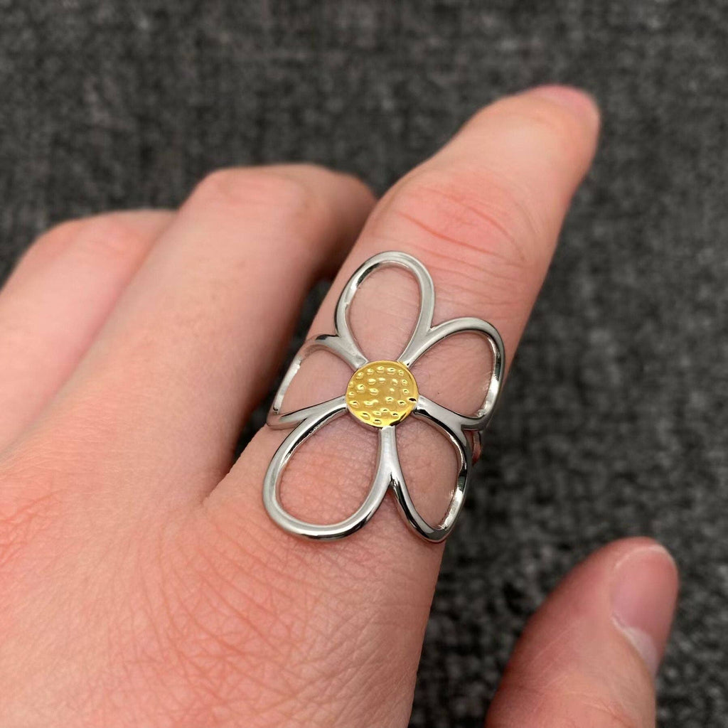 Hollow Flower 18K Gold Plated Stainless Steel Ring - FGS - The Edit LLC