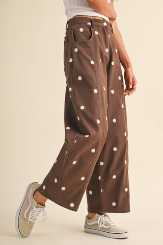 IP1390-C POLKADOT STRETCH TWILL MID WAIST BARREL PANTS: BROWN/CREAM / S - The Edit LLC