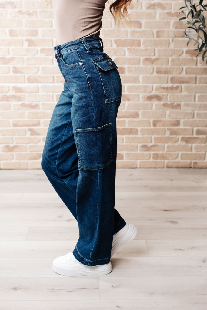 Leila High Rise Cargo Straight Jeans - The Edit LLC