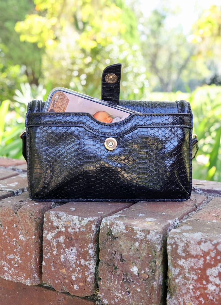 Maverick Crossbody with Pocket BLACK ES: Default - The Edit LLC