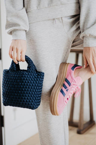 Navy Wholesale Crossbody Bucket Bag: Navy - The Edit LLC