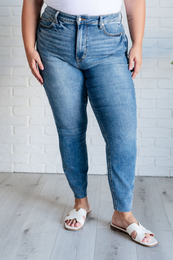 Nicole Tummy Control Skinny Jeans in Vintage Wash - The Edit LLC