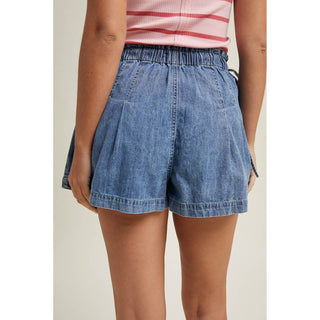 PLEATED DENIM SHORTS - The Edit LLC