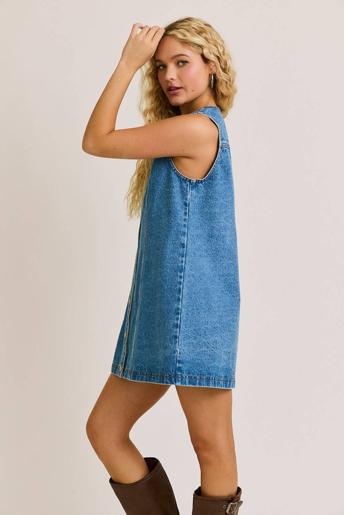 SLEEVELESS ROUND NECK BUTTON DOWN DENIM MINI DRESS - The Edit LLC