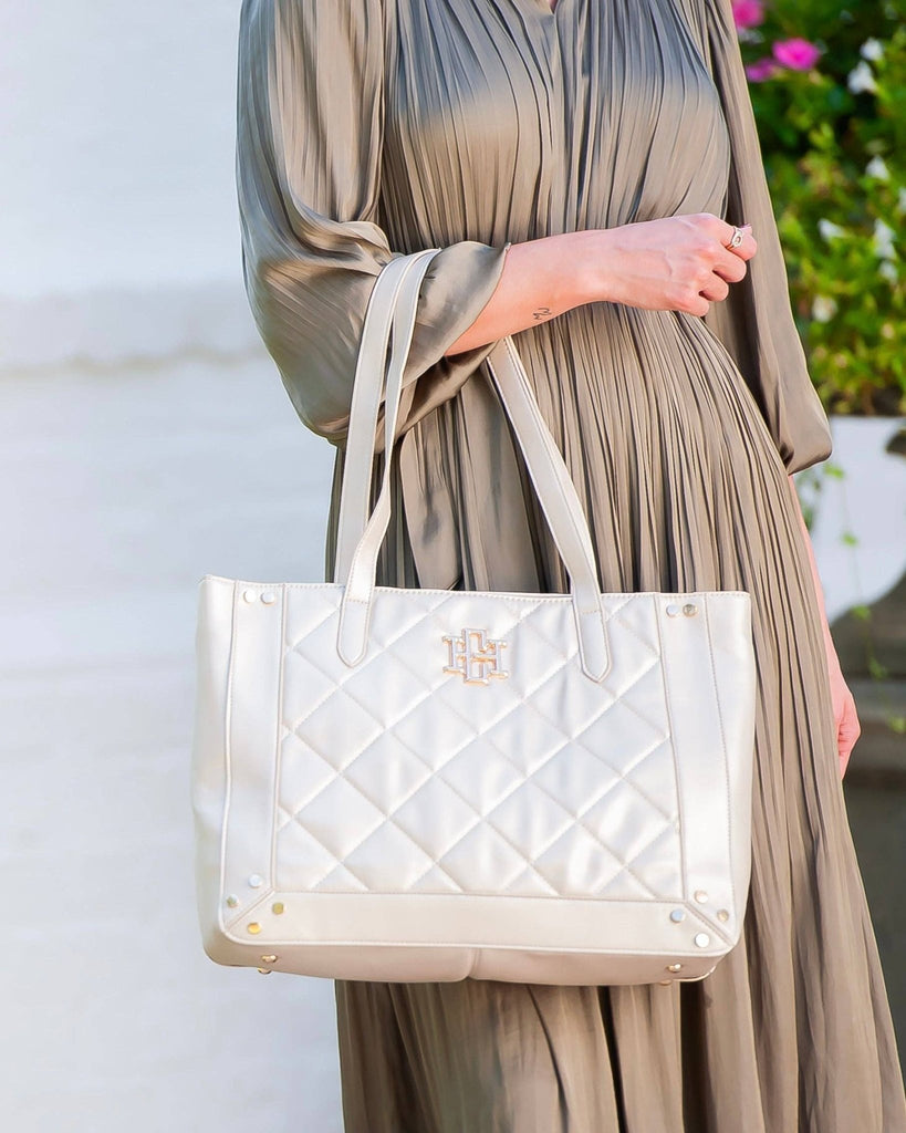 Sophie Zippered Tote Pearl LD: Default - The Edit LLC