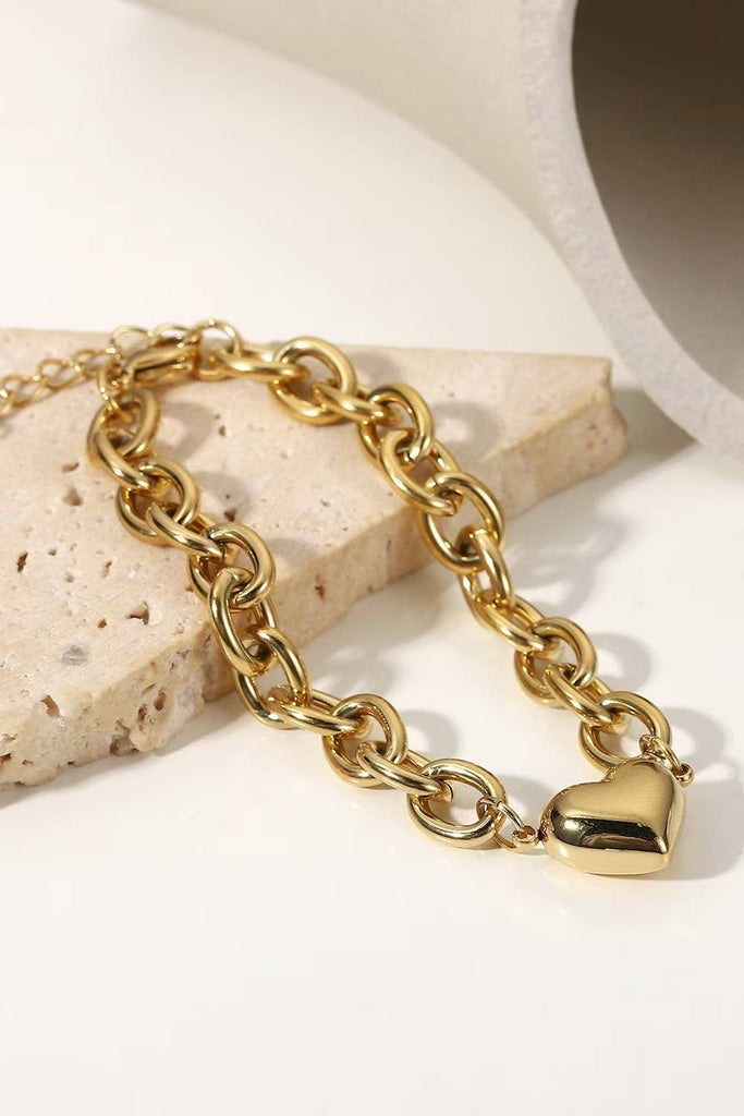 STAINLESS STEEL TARNISH FREE CHUNKY HEART BRACELET | 40B119: Gold - The Edit LLC