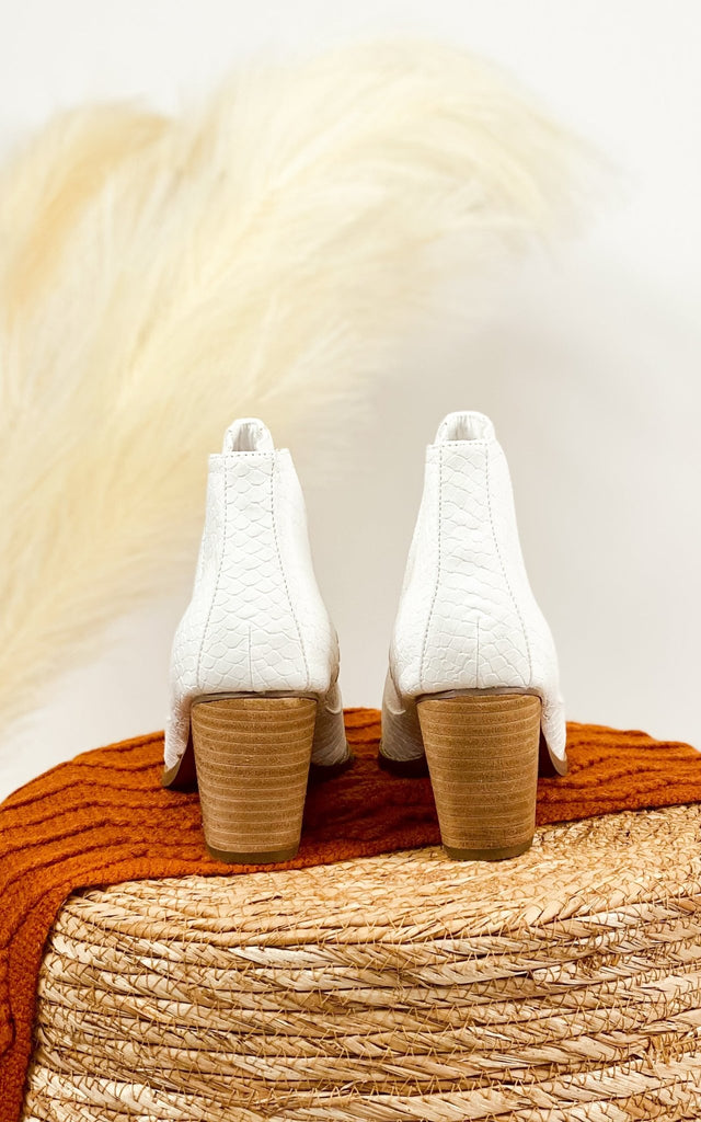 Tarim Bootie in White - The Edit LLC