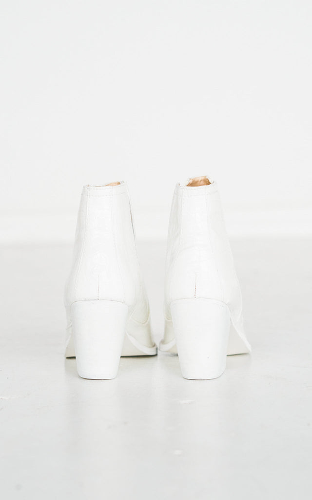 Tarim Bootie in White Croc - The Edit LLC