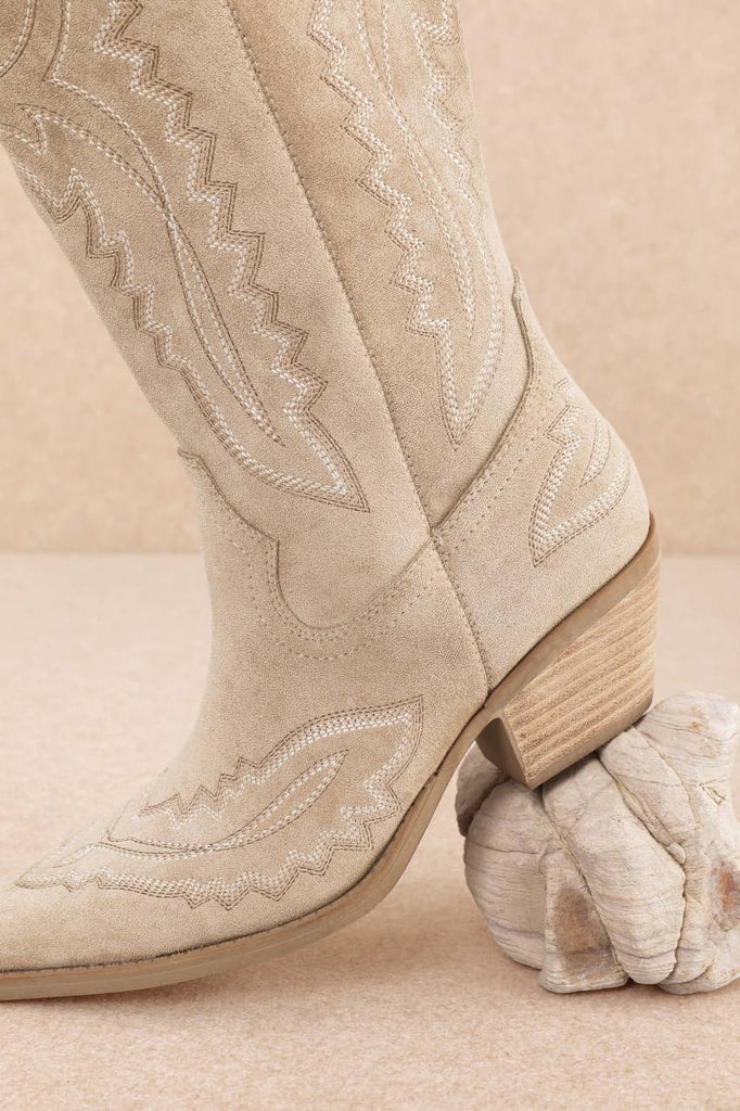 TESS - WESTERN EBROIDERED POINTED - TOE TALL BOOTS - The Edit LLC