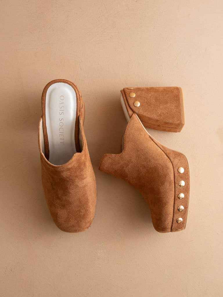 The Sierra | Caramel Platform Clog Mule - The Edit LLC