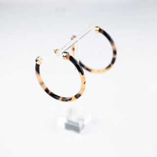Tortoise Shell Acrylic Hoop Earrings: Medium - The Edit LLC