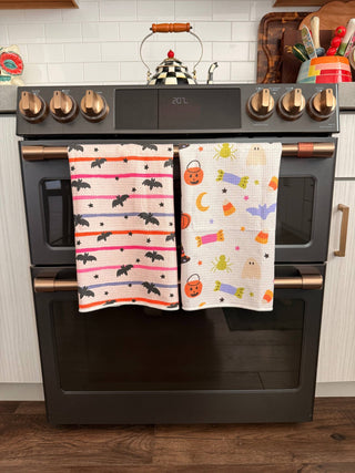 Twilight Flight: Double-Sided Hand Towel: Cream / 17x27 in / Hand Towel - The Edit LLC