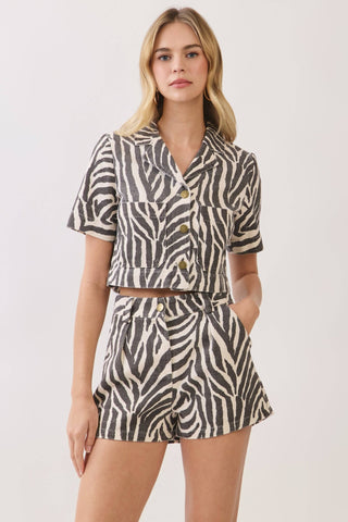 Zebra Print Front Patch Pockets Cropped Shirt - The Edit LLC