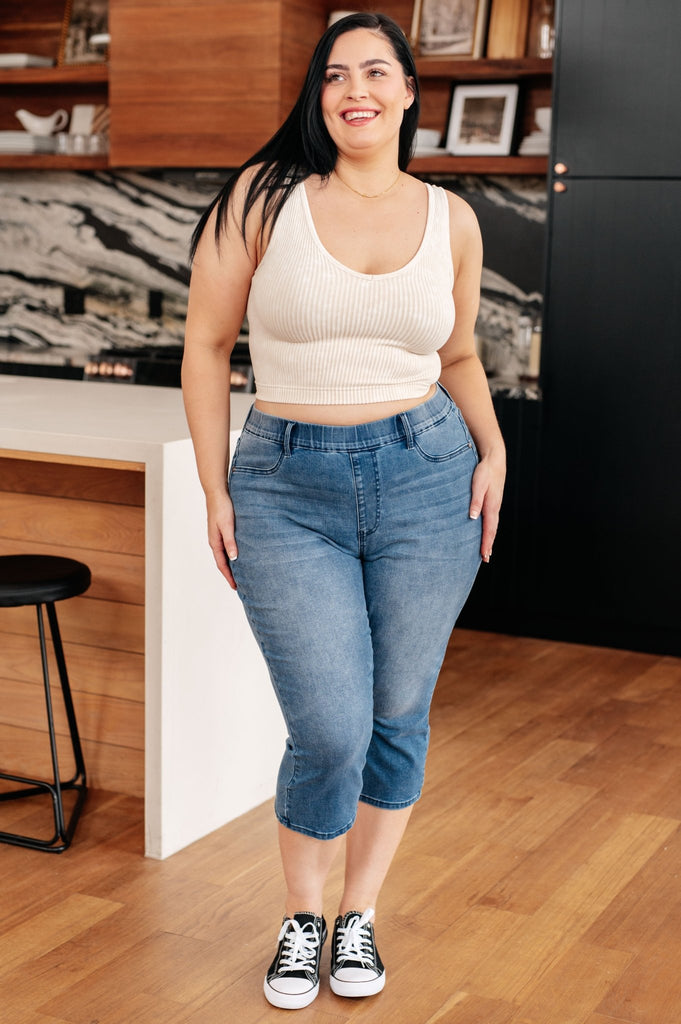 Emily High Rise Cool Denim Pull On Capri Jeans - The Edit LLC