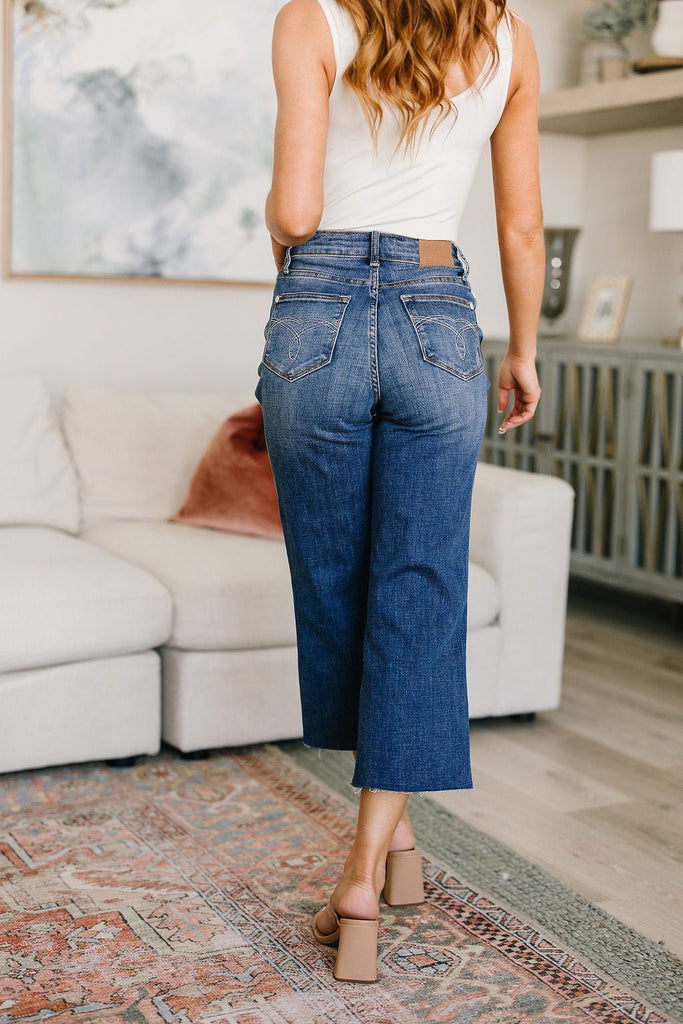 Hayes High Rise Wide Leg Crop Jeans - The Edit LLC