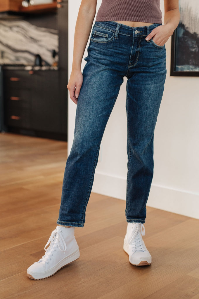 London Midrise Cuffed Boyfriend Jeans - The Edit LLC