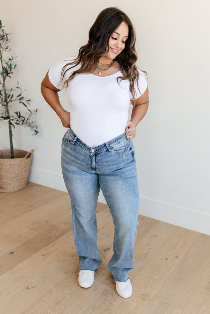 Mildred High Rise V Front Waistband Straight Jeans - The Edit LLC