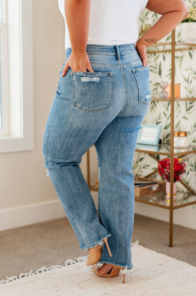 Rose High Rise 90's Straight Jeans in Light Wash - The Edit LLC