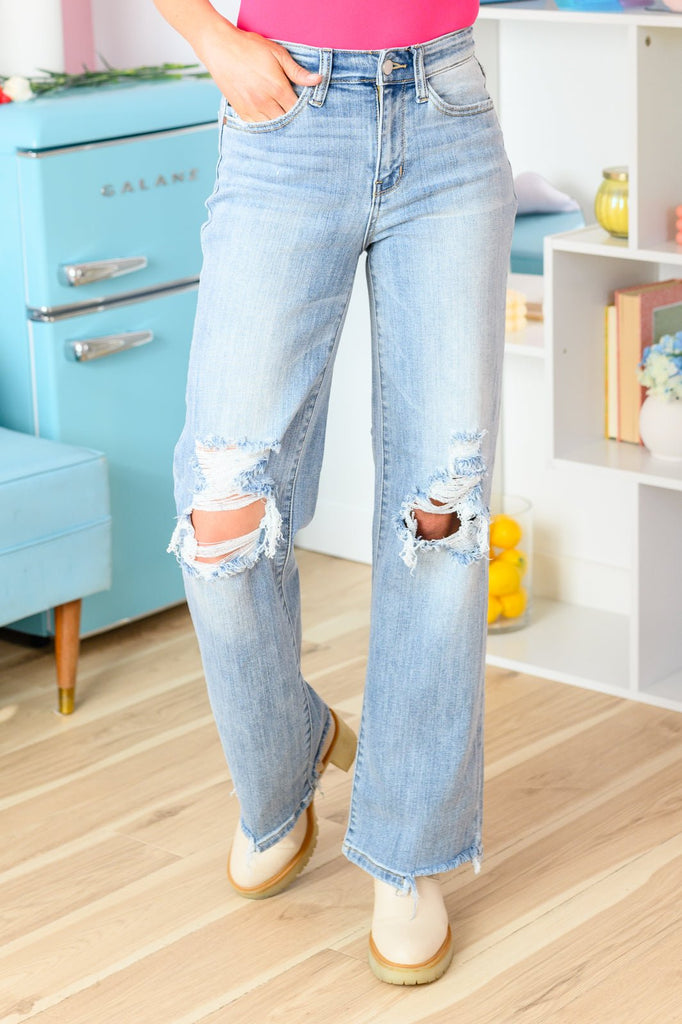 Rose High Rise 90's Straight Jeans in Light Wash - The Edit LLC